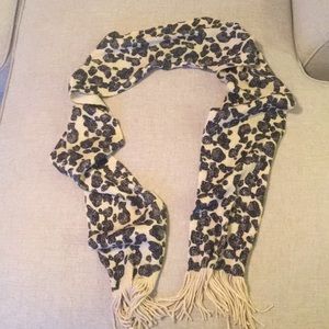 Reversible Leopard Print Scarf